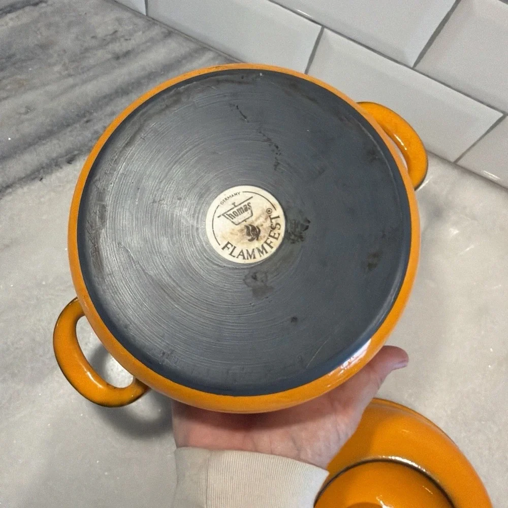 Thomas Flammfest Flame Orange Round Enameled Pot Germany GW994